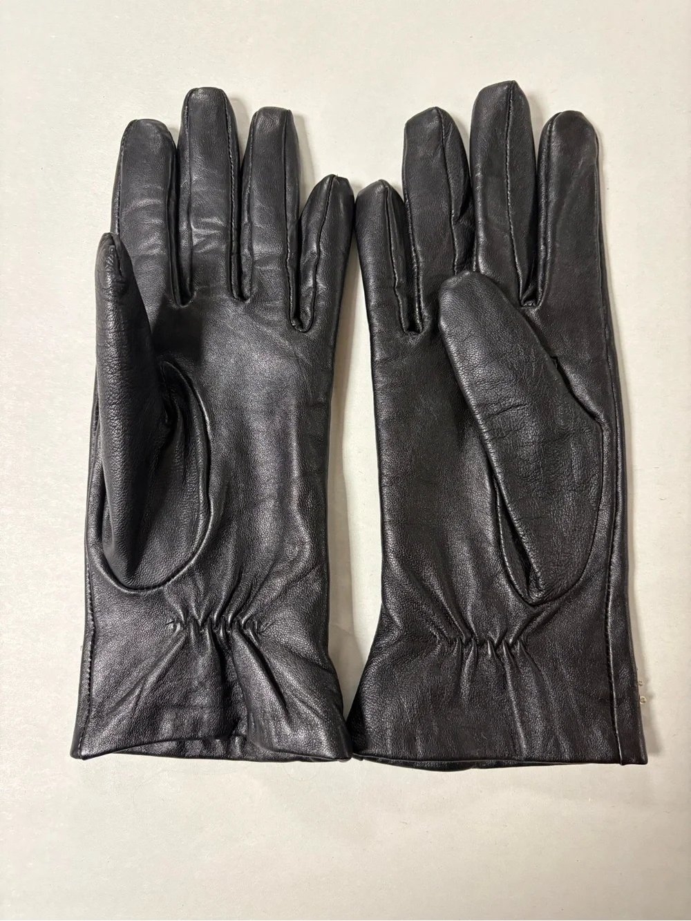 Black Leather Womens Wrist Gloves With Crystal & Stud Embellishments Size 8